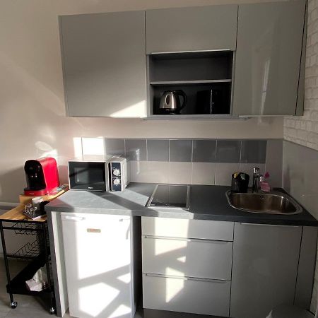 Enghien-Les-Bains : Studio Au Coeur Du Centre Ville ภายนอก รูปภาพ
