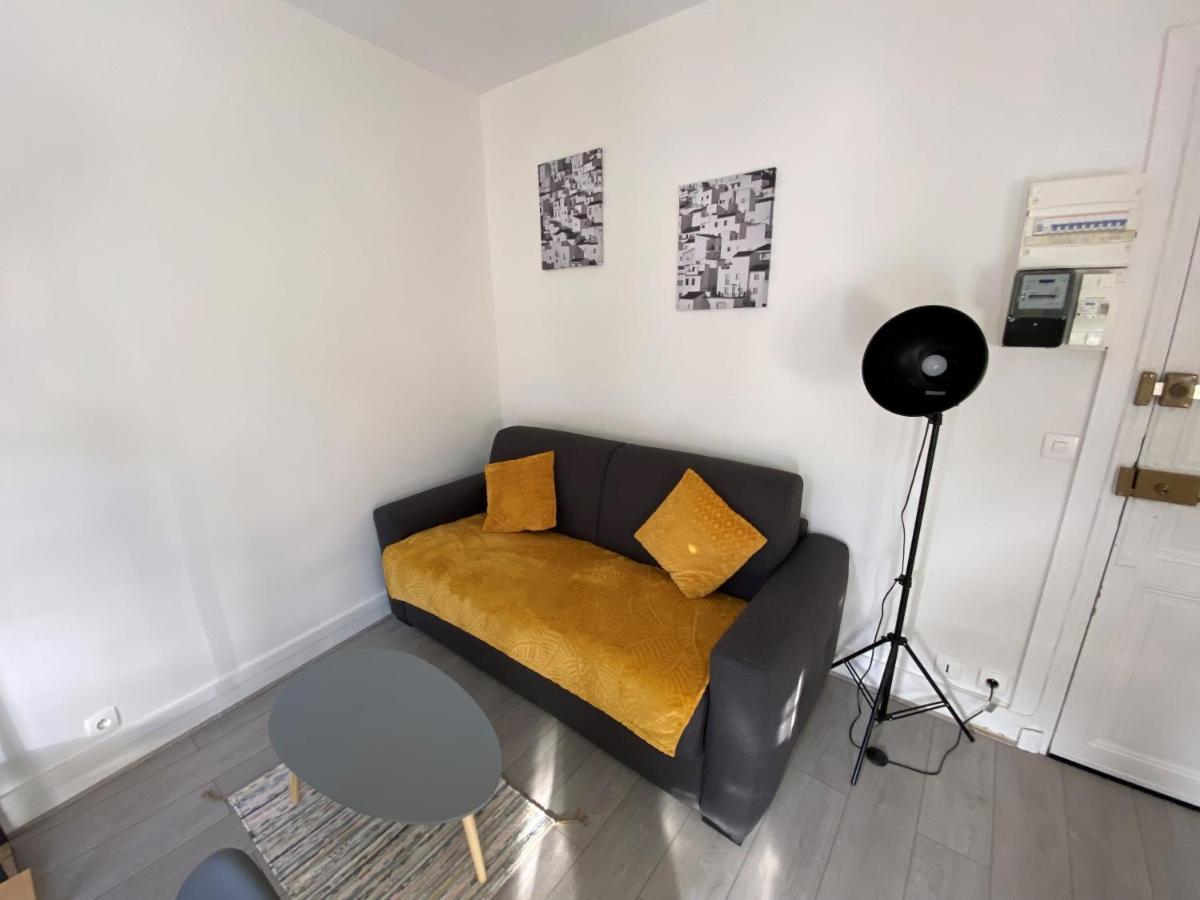 Enghien-Les-Bains : Studio Au Coeur Du Centre Ville ภายนอก รูปภาพ