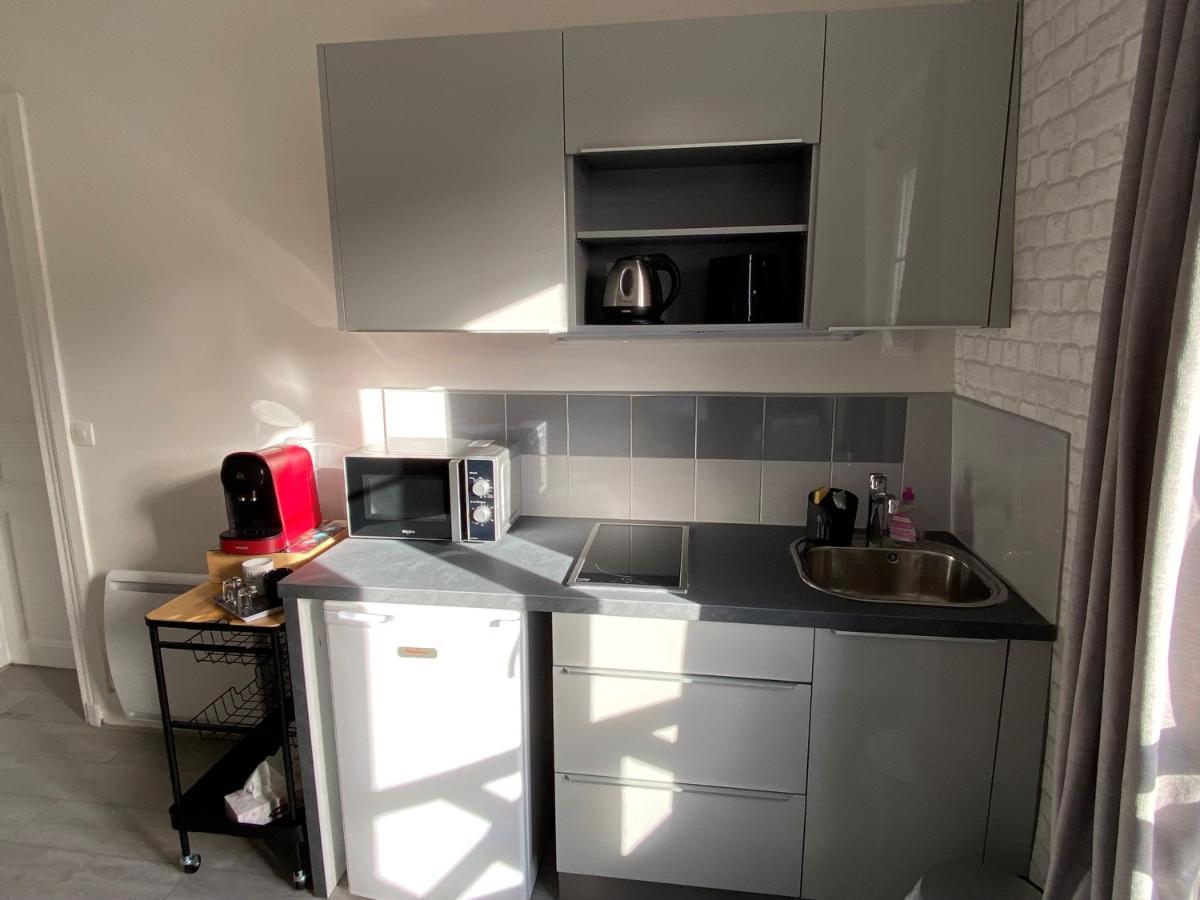 Enghien-Les-Bains : Studio Au Coeur Du Centre Ville ภายนอก รูปภาพ